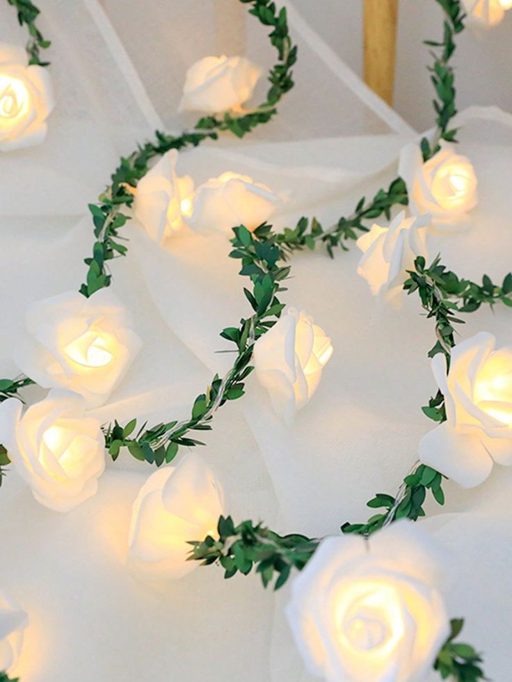 Leaf Rose White (1)