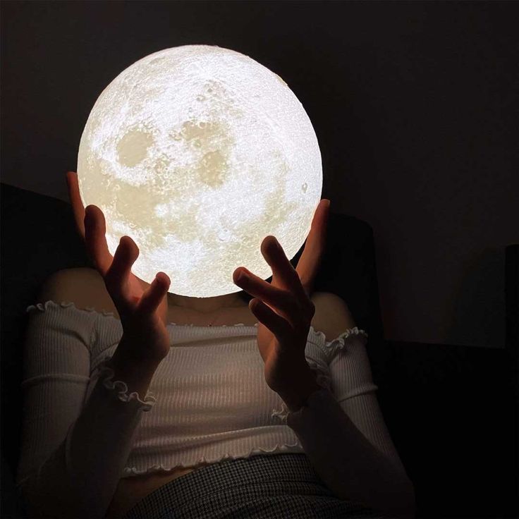 Moon Lamp (5)
