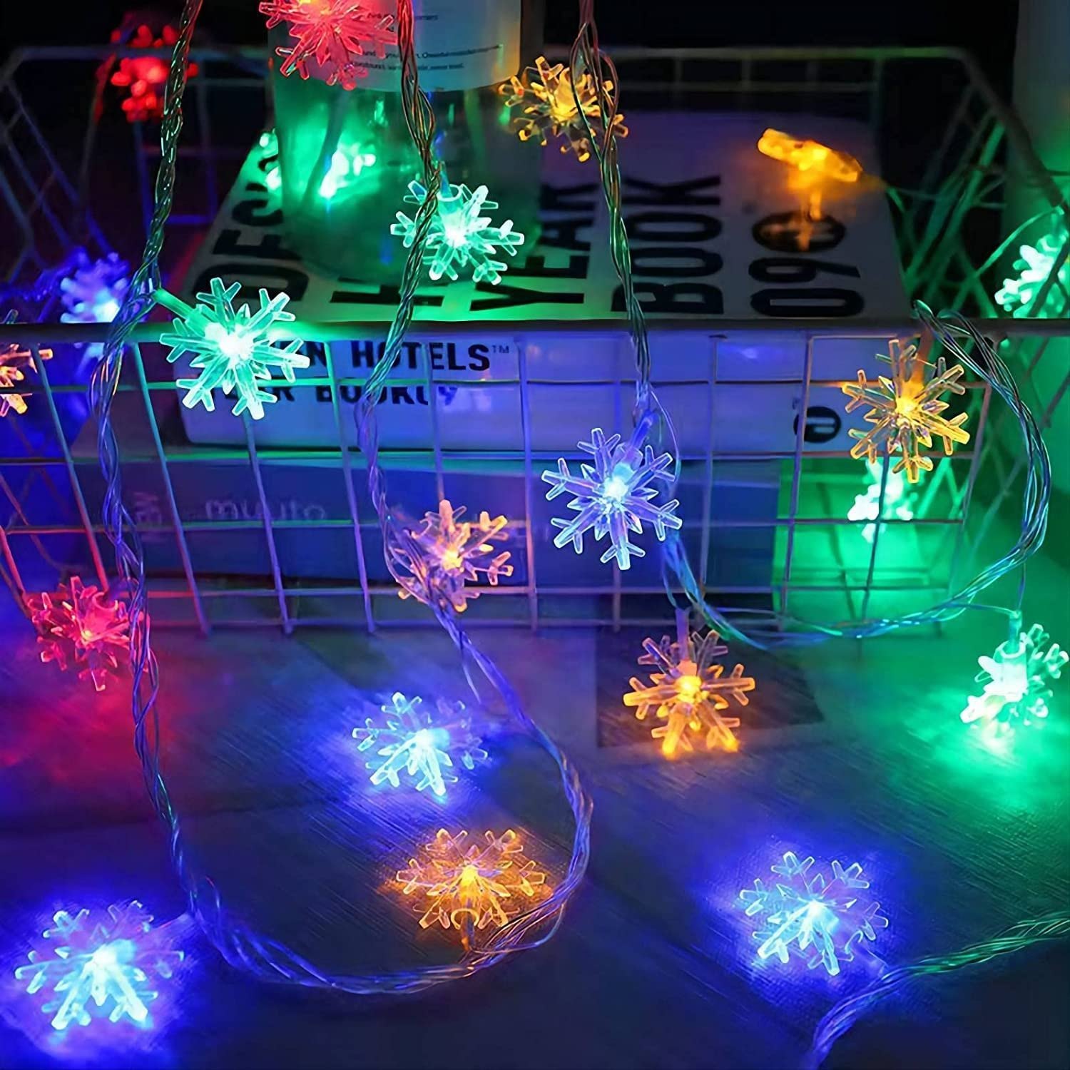 multicolor-snow-flake-string-light